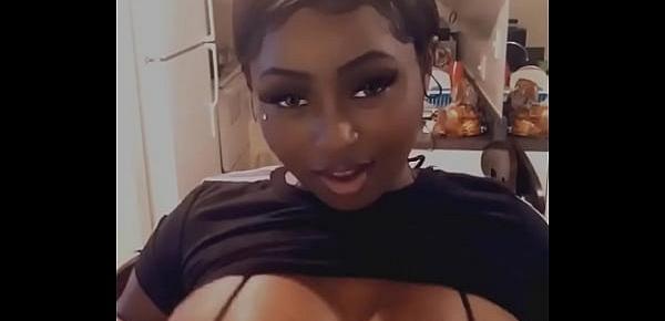  pretty blaq pussy and titties